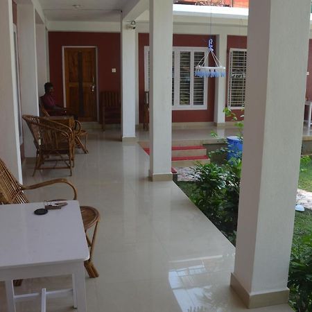 Arya Homestay Bougain Villa 고카르나 외부 사진