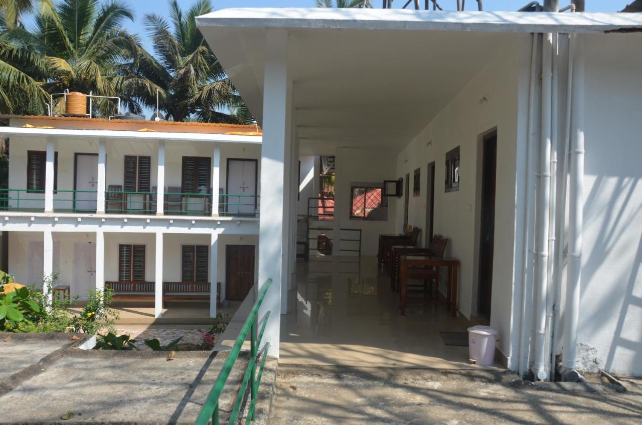 Arya Homestay Bougain Villa 고카르나 외부 사진