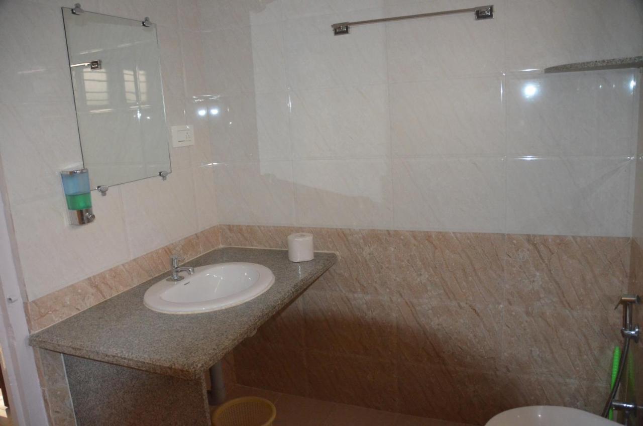 Arya Homestay Bougain Villa 고카르나 외부 사진