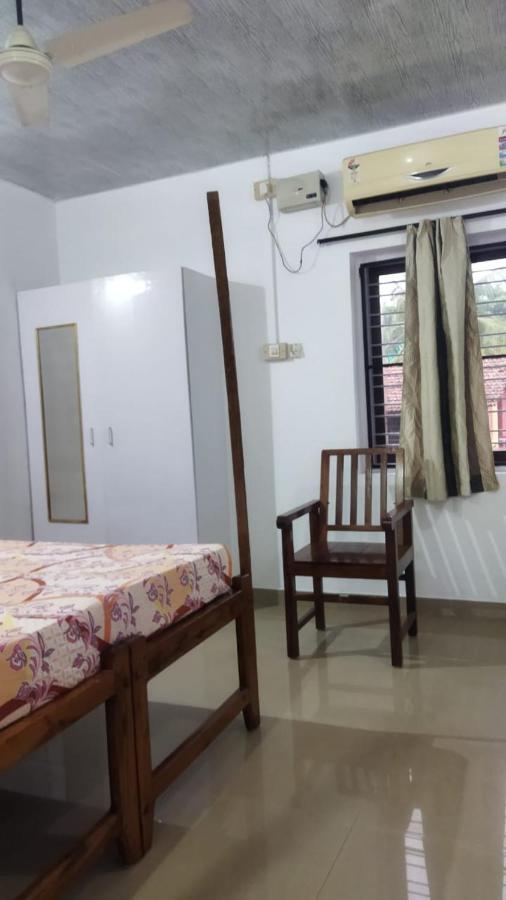 Arya Homestay Bougain Villa 고카르나 외부 사진