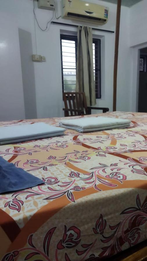Arya Homestay Bougain Villa 고카르나 외부 사진